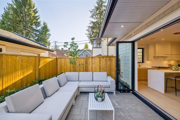 Photo 26 at 2619 Carolina Street, Mount Pleasant VE, Vancouver East
