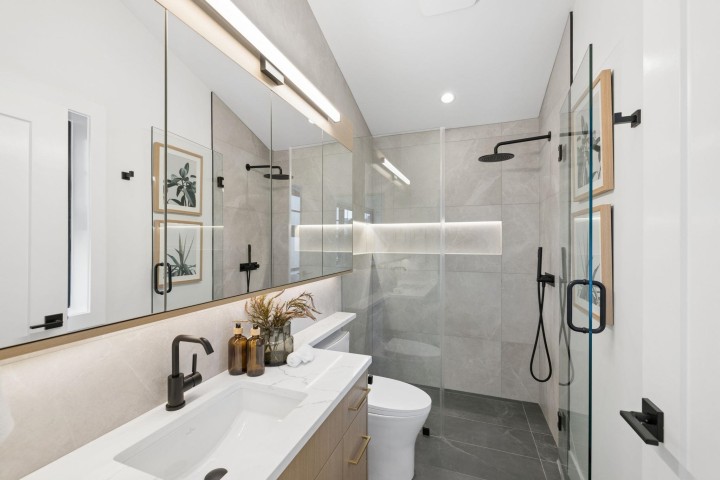 Photo 21 at 2619 Carolina Street, Mount Pleasant VE, Vancouver East