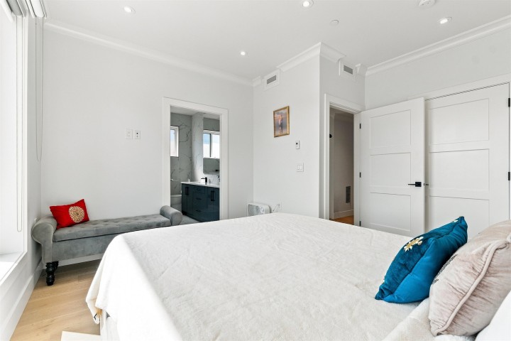 Photo 23 at 5577 Inverness Street, Knight, Vancouver East