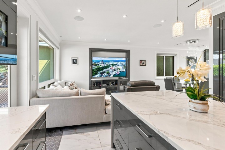 Photo 18 at 5577 Inverness Street, Knight, Vancouver East