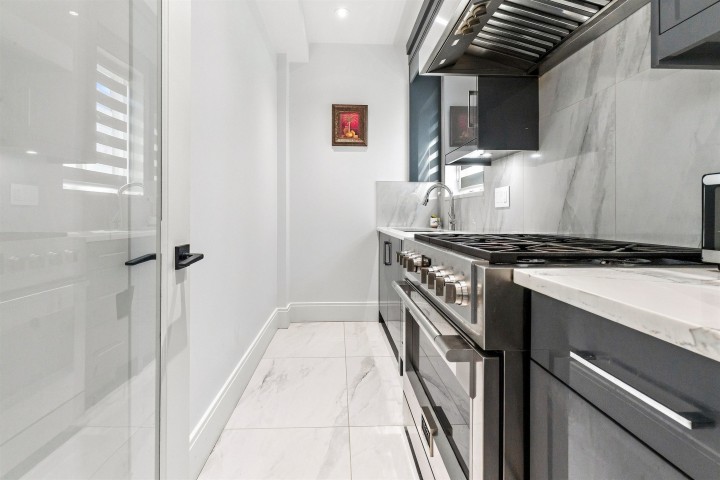 Photo 11 at 5577 Inverness Street, Knight, Vancouver East