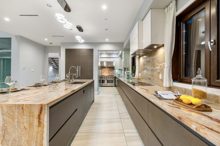 Photo 10 at 2052 Inglewood Avenue, Ambleside, West Vancouver