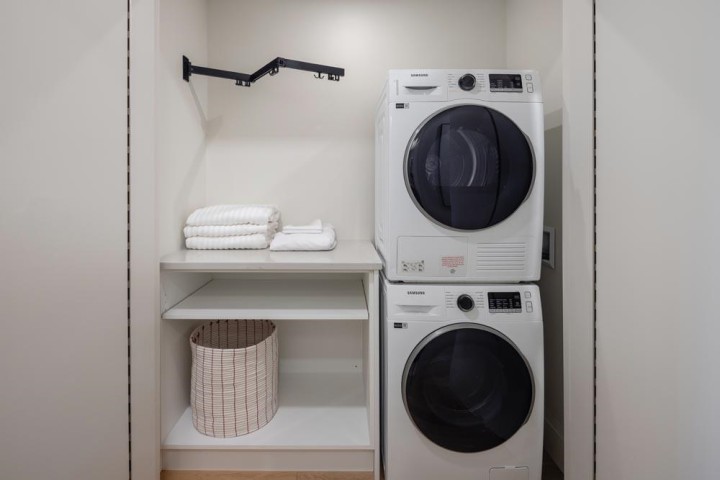 Photo 9 at 410 - 2550 Garden Drive, Grandview Woodland, Vancouver East