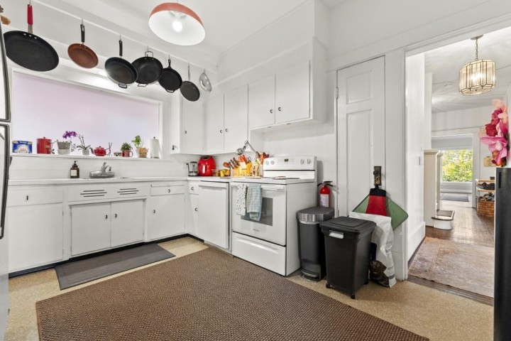 Photo 16 at 4540 W 3rd Avenue, Point Grey, Vancouver West