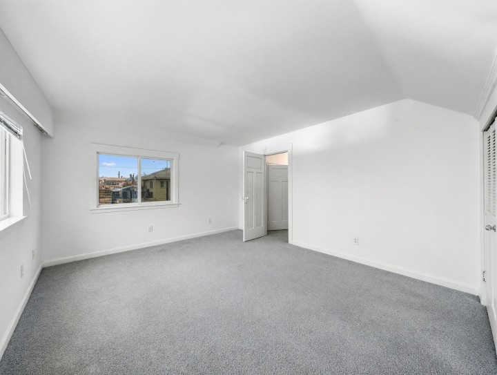 Photo 16 at 122 W 17th Avenue, Cambie, Vancouver West