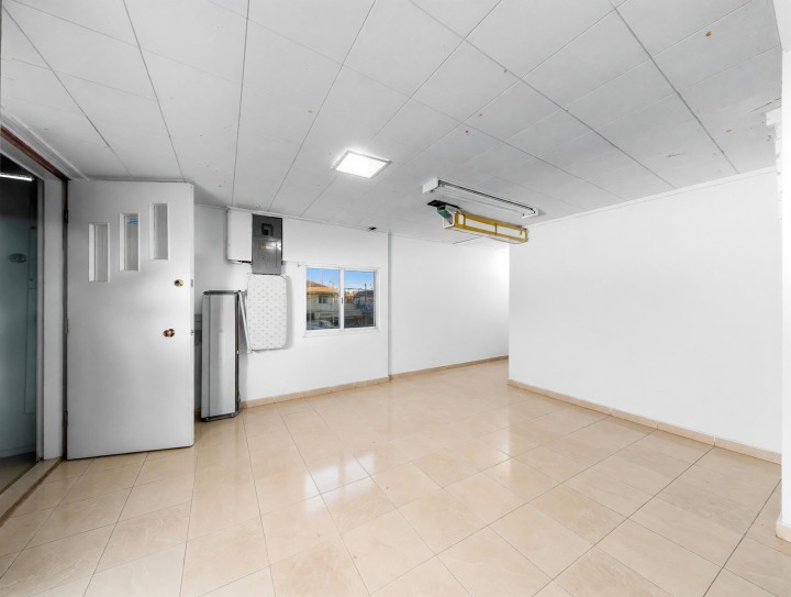 Photo 22 at 122 W 17th Avenue, Cambie, Vancouver West