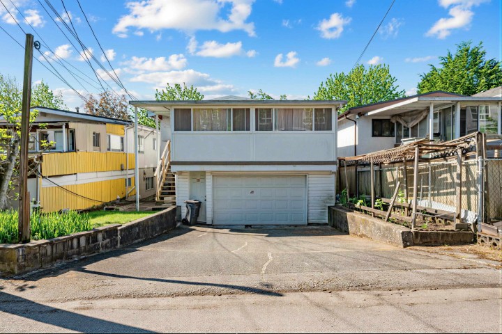 Photo 30 at 245 W 63rd Avenue, Marpole, Vancouver West
