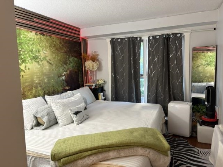 Photo 7 at 209 - 2468 E Broadway, Renfrew Heights, Vancouver East