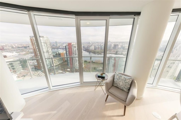 Photo 23 at 2417 - 89 Nelson Street, Yaletown, Vancouver West