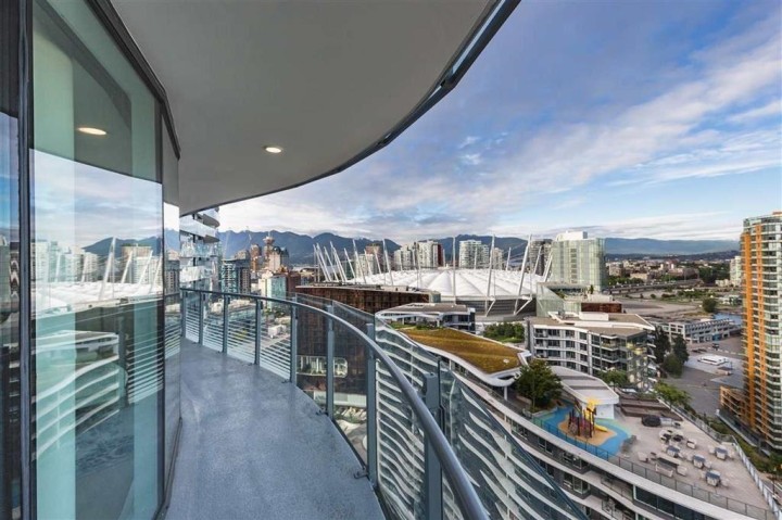 Photo 26 at 2417 - 89 Nelson Street, Yaletown, Vancouver West