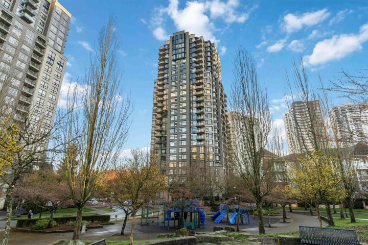 Photo 3 at 805 - 5380 Oben Street, Collingwood VE, Vancouver East