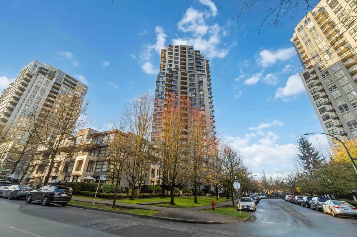 Photo 1 at 805 - 5380 Oben Street, Collingwood VE, Vancouver East