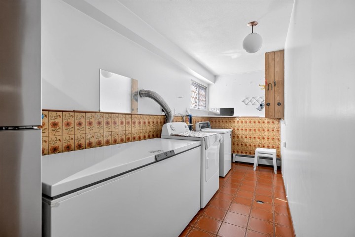 Photo 30 at 5618 Lancaster Street, Collingwood VE, Vancouver East