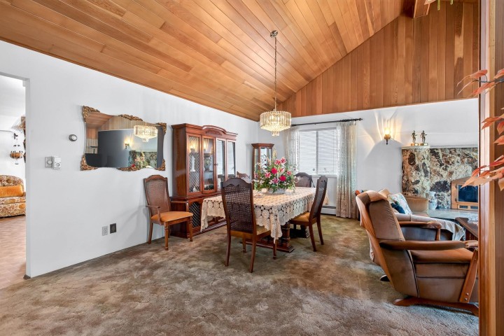 Photo 11 at 5618 Lancaster Street, Collingwood VE, Vancouver East