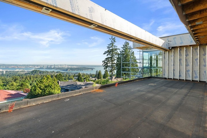 Photo 20 at 1424 Sandhurst Place, Chartwell, West Vancouver