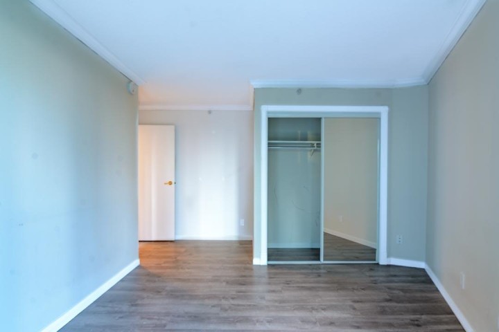 Photo 14 at 802 - 388 Drake Street, Yaletown, Vancouver West