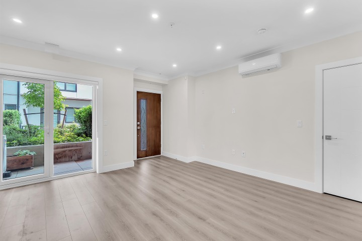 Photo 4 at 8327 French Street, Marpole, Vancouver West