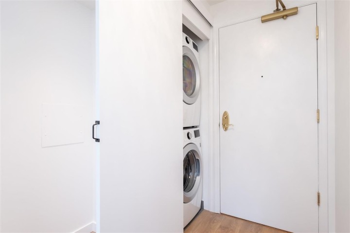 Photo 22 at 605 - 1228 Marinaside Crescent, Yaletown, Vancouver West