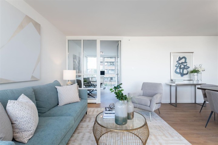 Photo 5 at 605 - 1228 Marinaside Crescent, Yaletown, Vancouver West