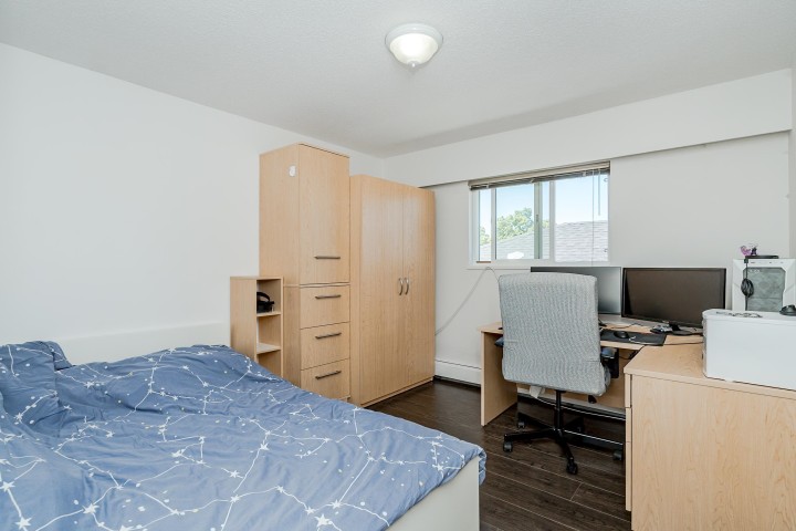 Photo 19 at 6074 Sherbrooke Street, Knight, Vancouver East