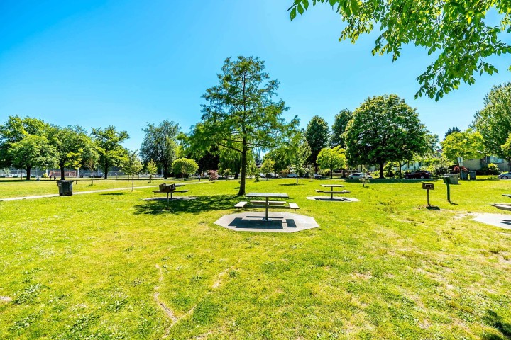 Photo 40 at 6074 Sherbrooke Street, Knight, Vancouver East