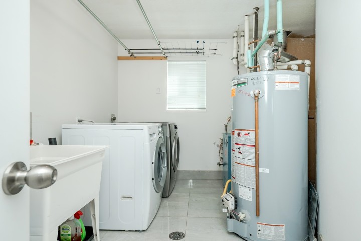 Photo 29 at 6074 Sherbrooke Street, Knight, Vancouver East