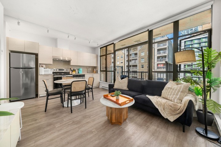 Photo 4 at 602 - 1249 Granville Street, Downtown VW, Vancouver West