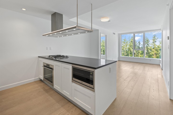 Photo 3 at 1703 - 3355 Binning Road, University VW, Vancouver West