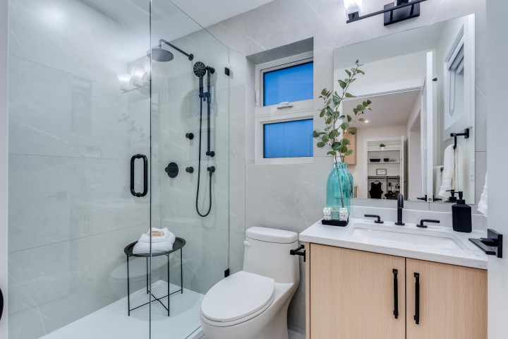 Photo 17 at 1 - 5461 Rhodes Street, Collingwood VE, Vancouver East