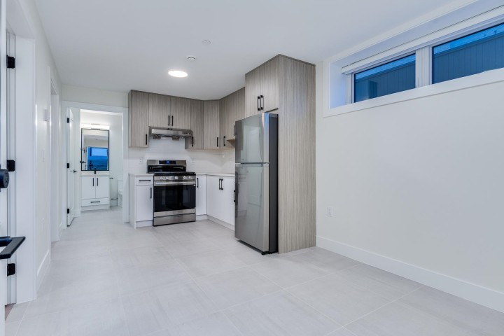 Photo 22 at 1 - 5461 Rhodes Street, Collingwood VE, Vancouver East