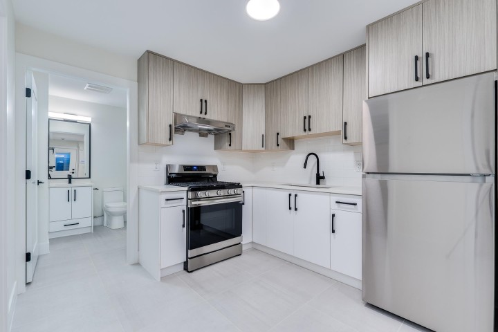 Photo 24 at 1 - 5461 Rhodes Street, Collingwood VE, Vancouver East
