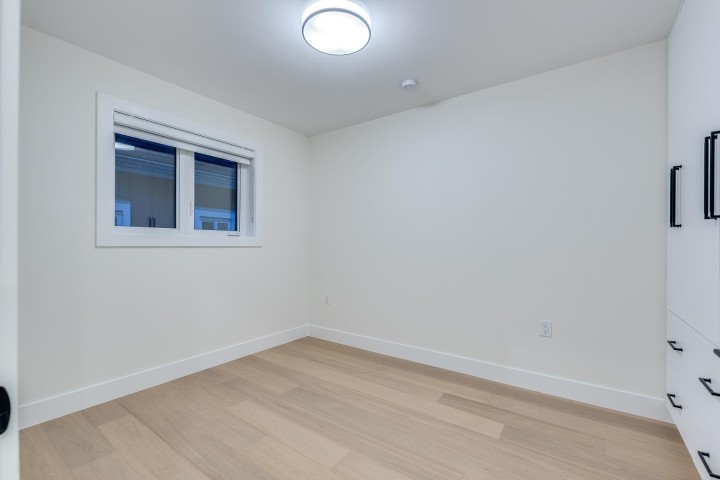 Photo 18 at 1 - 5461 Rhodes Street, Collingwood VE, Vancouver East