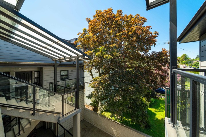 Photo 29 at 302 - 3788 W 10th Avenue, Point Grey, Vancouver West