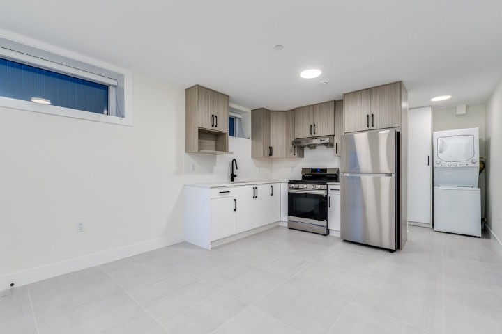 Photo 22 at 1 - 5459 Rhodes Street, Collingwood VE, Vancouver East