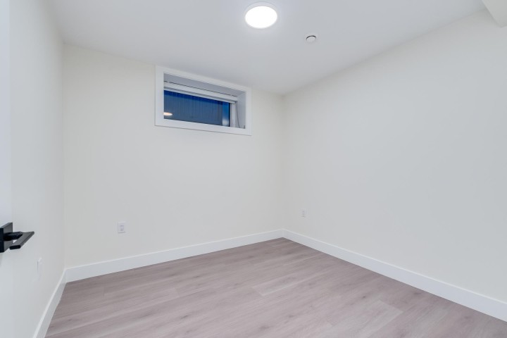 Photo 24 at 1 - 5459 Rhodes Street, Collingwood VE, Vancouver East