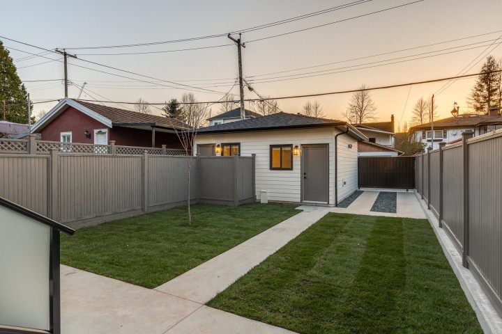 Photo 30 at 1 - 5459 Rhodes Street, Collingwood VE, Vancouver East