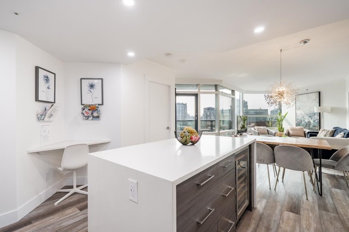 Photo 20 at 1907 - 1050 Burrard Street, Downtown VW, Vancouver West
