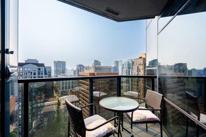 Photo 33 at 1907 - 1050 Burrard Street, Downtown VW, Vancouver West