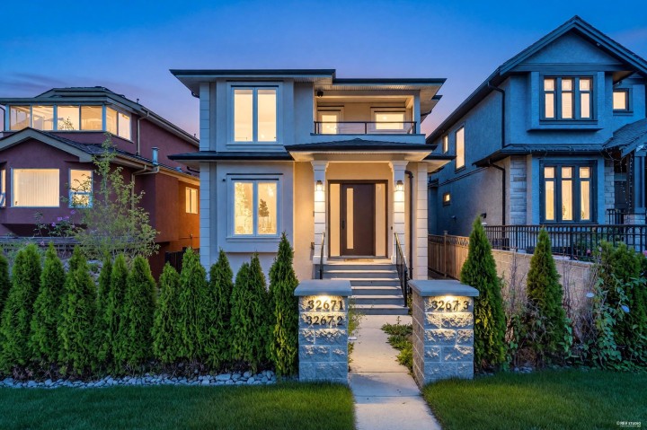 Photo 1 at 3267 E 29th Avenue, Renfrew Heights, Vancouver East