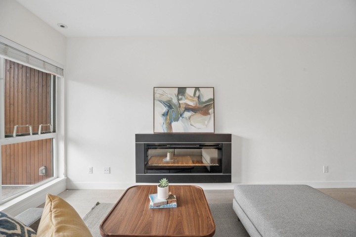 Photo 10 at 16 - 3596 Salal Drive, Roche Point, North Vancouver