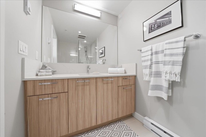 Photo 21 at 207 - 1061 Marine Drive, Norgate, North Vancouver