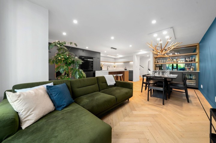 Photo 1 at 918 Homer Street, Yaletown, Vancouver West