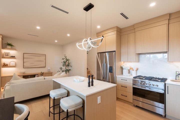Photo 8 at 1 - 3615 Turner Street, Renfrew VE, Vancouver East