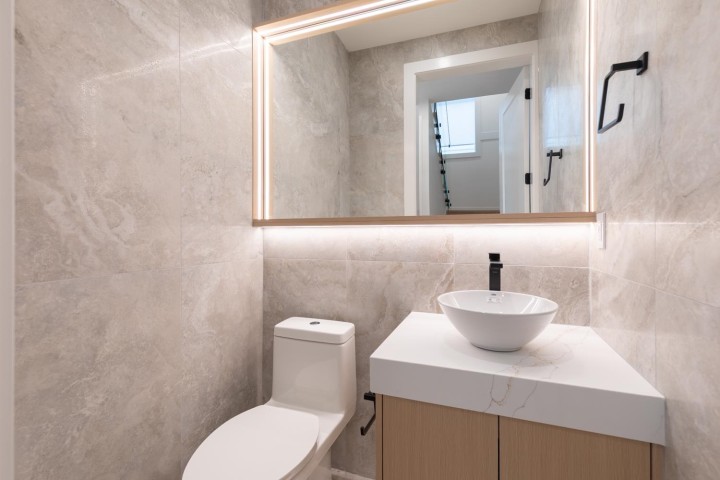 Photo 11 at 2 - 3615 Turner Street, Renfrew VE, Vancouver East