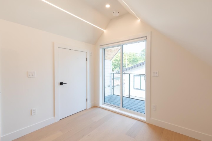Photo 25 at 2 - 3615 Turner Street, Renfrew VE, Vancouver East