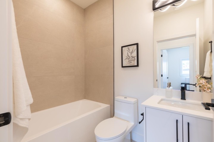 Photo 17 at 4 - 3615 Turner Street, Renfrew VE, Vancouver East