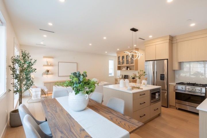 Photo 10 at 4 - 3615 Turner Street, Renfrew VE, Vancouver East