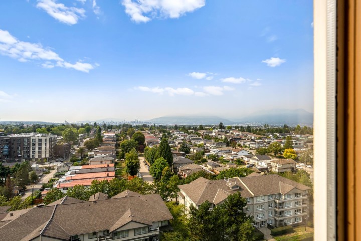 Photo 13 at 1405 - 3489 Ascot Place, Collingwood VE, Vancouver East