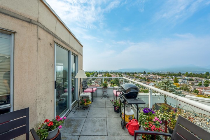 Photo 16 at 1405 - 3489 Ascot Place, Collingwood VE, Vancouver East