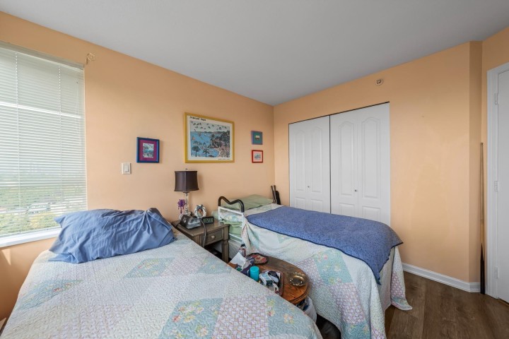 Photo 12 at 1405 - 3489 Ascot Place, Collingwood VE, Vancouver East